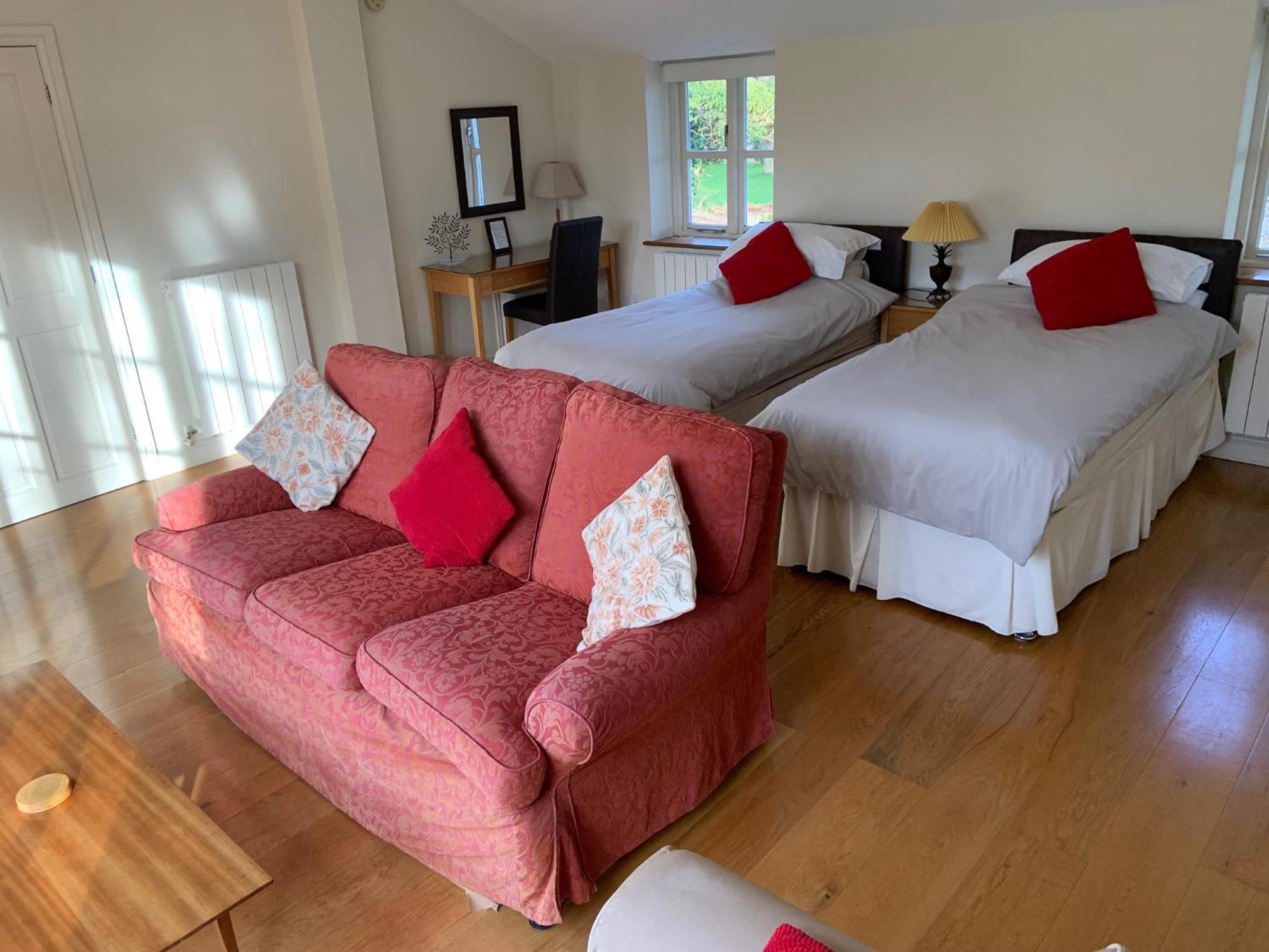 Field Cottage Bed And Continental Breakfast East Harling Экстерьер фото